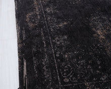 Load image into Gallery viewer, Louis de Poortere Fading World matto 135 x 200 cm
