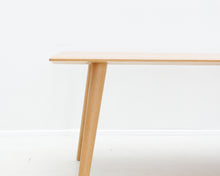 Lataa kuva Galleria-katseluun, Harri Koskinen Works ruokapöytä
