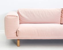 Lataa kuva Galleria-katseluun, Muuto Rest 3-istuttava sohva roosa
