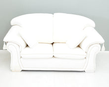 Lataa kuva Galleria-katseluun, 2-istuttava kangassohva valkoinen kuviollinen

