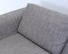 Lataa kuva Galleria-katseluun, Natuzzi Editions Sollievo 2-istuttava kangassohva harmaa
