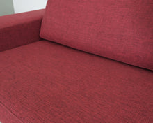 Lataa kuva Galleria-katseluun, BoConcept 3-istuttava kangassohva punainen
