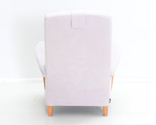 Load image into Gallery viewer, HT Collection Alcantara nojatuoli rahilla

