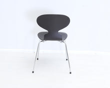 Lataa kuva Galleria-katseluun, Fritz Hansen Muurahais-tuoli Ant Chair 3101
