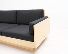 Ladda upp bild till gallerivisning, Artek Ben af Schultén 556 3-istuttava sohva musta
