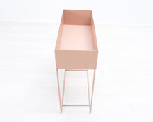Lataa kuva Galleria-katseluun, Ferm Living Plant Box kasviteline
