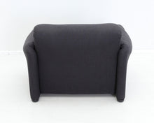 Lataa kuva Galleria-katseluun, Maralunga Lounge chair by Vico Magistretti
