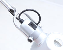 Ladda upp bild till gallerivisning, Artemide Tolomeo Due Bracci riippuvalaisin
