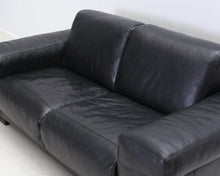 Lataa kuva Galleria-katseluun, Natuzzi 2-istuttava nahkasohva musta
