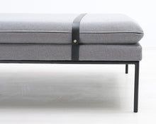 Lataa kuva Galleria-katseluun, Ferm Living Turn Daybed harmaa
