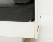 Ladda upp bild till gallerivisning, Artek 556 sohva
