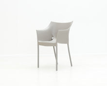 Lataa kuva Galleria-katseluun, Kartell Dr. No by Starck tuoli

