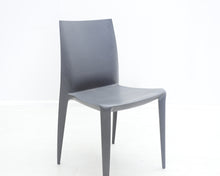 Lataa kuva Galleria-katseluun, Heller Bellini Chair tuoli
