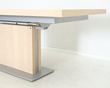 Load image into Gallery viewer, BoConcept Milano jatkettava ruokapöytä vaalea
