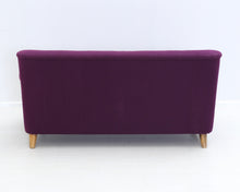 Lataa kuva Galleria-katseluun, 60-luvun vintage sohva violetti
