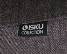 Lataa kuva Galleria-katseluun, Isku Collection 2-istuttava kangassohva tummanharmaa
