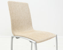 Load image into Gallery viewer, BoConcept kangaspäällysteinen ruokatuoli
