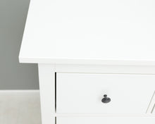 Lataa kuva Galleria-katseluun, Ikea Hemnes lipasto
