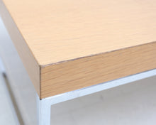 Lataa kuva Galleria-katseluun, BoConcept sohvapöytä metallijaloilla

