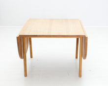 Ladda upp bild till gallerivisning, Carl Hansen &amp; Søn CH002 ruokapöytä
