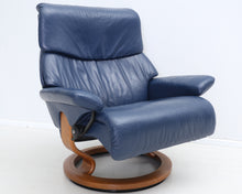 Lataa kuva Galleria-katseluun, Ekorness Stressless Nojatuoli + rahi

