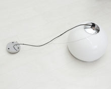 Ladda upp bild till gallerivisning, Lirio by Philips Carino kattovalaisin
