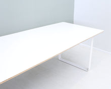 Load image into Gallery viewer, Muuto 70/70 pöytä
