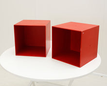 Load image into Gallery viewer, Ristomatti Ratia Palaset, Red &amp; White
