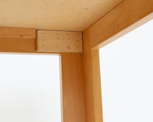 Load image into Gallery viewer, Jatkettava ruokapöytä
