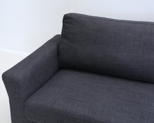 Lataa kuva Galleria-katseluun, Asko 2-istuttava kangassohva musta
