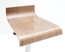 Lataa kuva Galleria-katseluun, Ligne Roset PAM baarituoli
