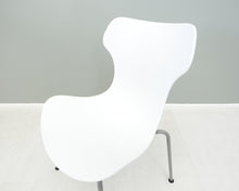Lataa kuva Galleria-katseluun, B&amp;B Italia Papilio Shell tuoli
