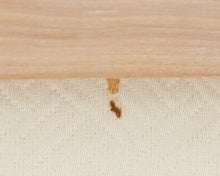 Load image into Gallery viewer, Kustavilaistyylinen ruokatuoli
