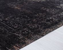 Load image into Gallery viewer, Louis de Poortere Fading World matto 135 x 200 cm
