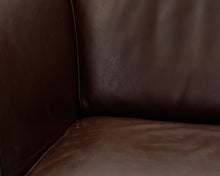 Load image into Gallery viewer, Boknäs nahkanojatuoli tummanruskea
