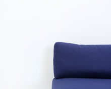 Lataa kuva Galleria-katseluun, Hakola Lazy Wool kulmadivaani mittatilattu tummansininen
