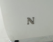 Lataa kuva Galleria-katseluun, Natuzzi Tratto 2811 3-istuttava nahkasohva valkoinen
