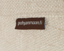 Load image into Gallery viewer, Pohjanmaan Tilda nojatuoli luonnonvalkoinen
