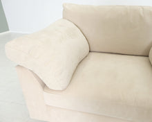 Lataa kuva Galleria-katseluun, Alcantara nojatuoli beige
