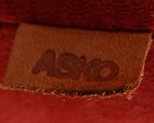Load image into Gallery viewer, Asko vuodesohva punainen
