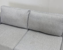 Load image into Gallery viewer, Veke Toronto 3-istuttava divaanisohva vaaleanharmaa

