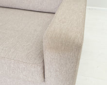 Lataa kuva Galleria-katseluun, Interface Nana 3-istuttava kangassohva beige
