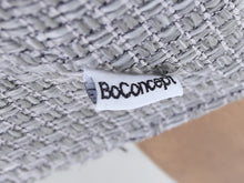 Lataa kuva Galleria-katseluun, BoConcept kangaspäällysteinen ruokailutuoli harmaa
