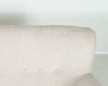 Lataa kuva Galleria-katseluun, 2-istuttava kangassohva luonnonvalkoinen
