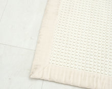 Load image into Gallery viewer, VM Carpet paperinarumatto 100 x 185 cm
