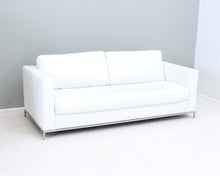 Lataa kuva Galleria-katseluun, Natuzzi Editions nahkasohva valkoinen

