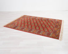 Lataa kuva Galleria-katseluun, Itämaistyylinen matto 170 x 244 cm
