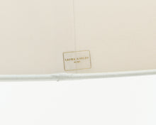 Ladda upp bild till gallerivisning, Laura Ashley -lattialamppu
