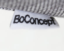 Load image into Gallery viewer, BoConcept Madison vuodesohva xtra-vuoderahilla, harmaa
