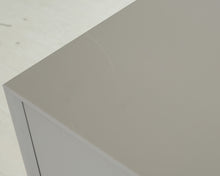 Lataa kuva Galleria-katseluun, Calligaris-senkki
